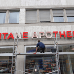 Fontane Apotheke in Bielefeld - Lichtwerbeanlage